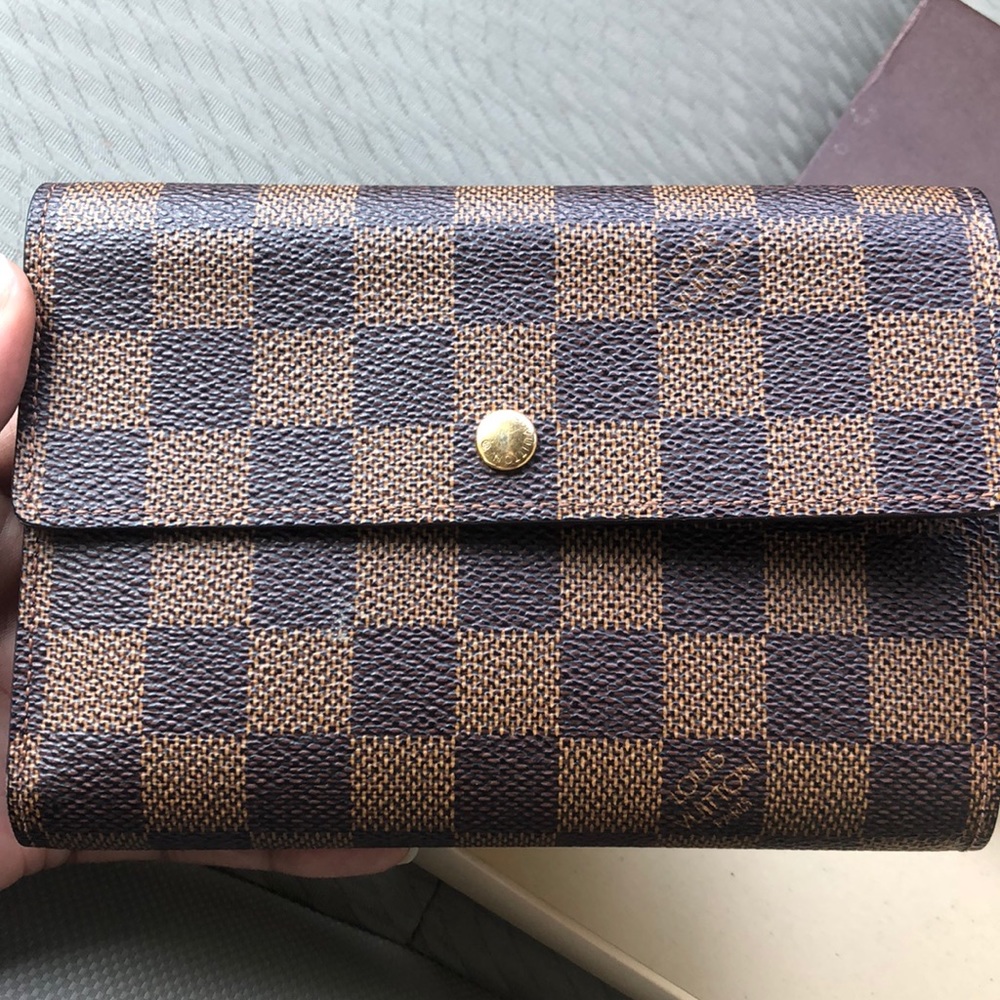 Louis Vuitton Trifold wallet